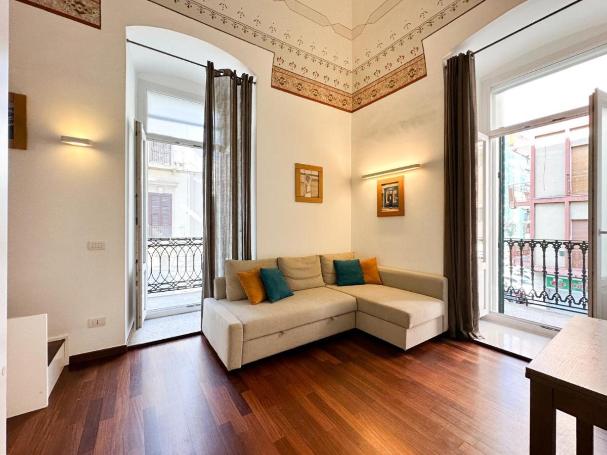 Visconti 89-Duplex Suite Bari Bagian luar foto