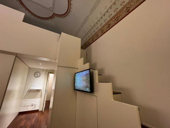 Visconti 89-Duplex Suite Bari Bagian luar foto